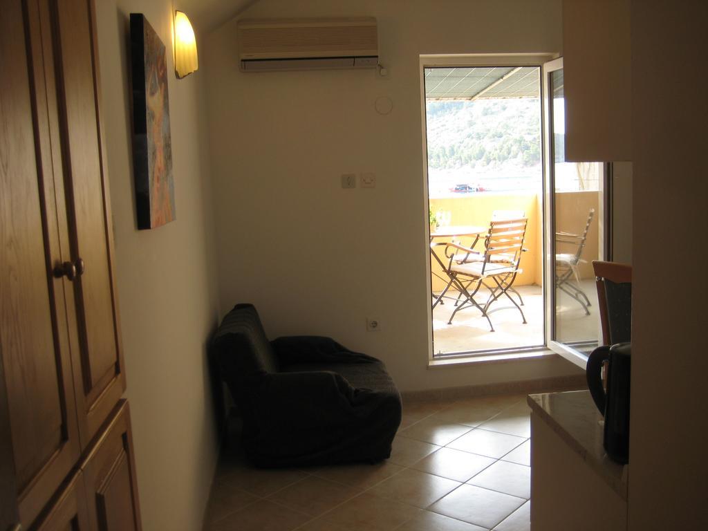 Gala Apartments Komiža Εξωτερικό φωτογραφία
